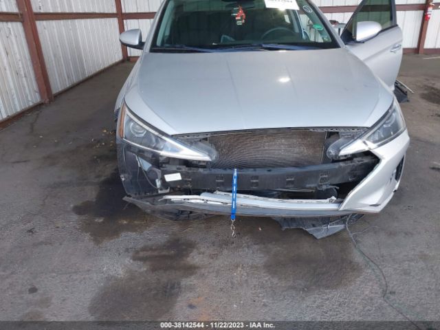 Photo 5 VIN: 5NPD74LF7KH480709 - HYUNDAI ELANTRA 