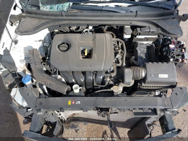 Photo 9 VIN: 5NPD74LF7KH495534 - HYUNDAI ELANTRA 