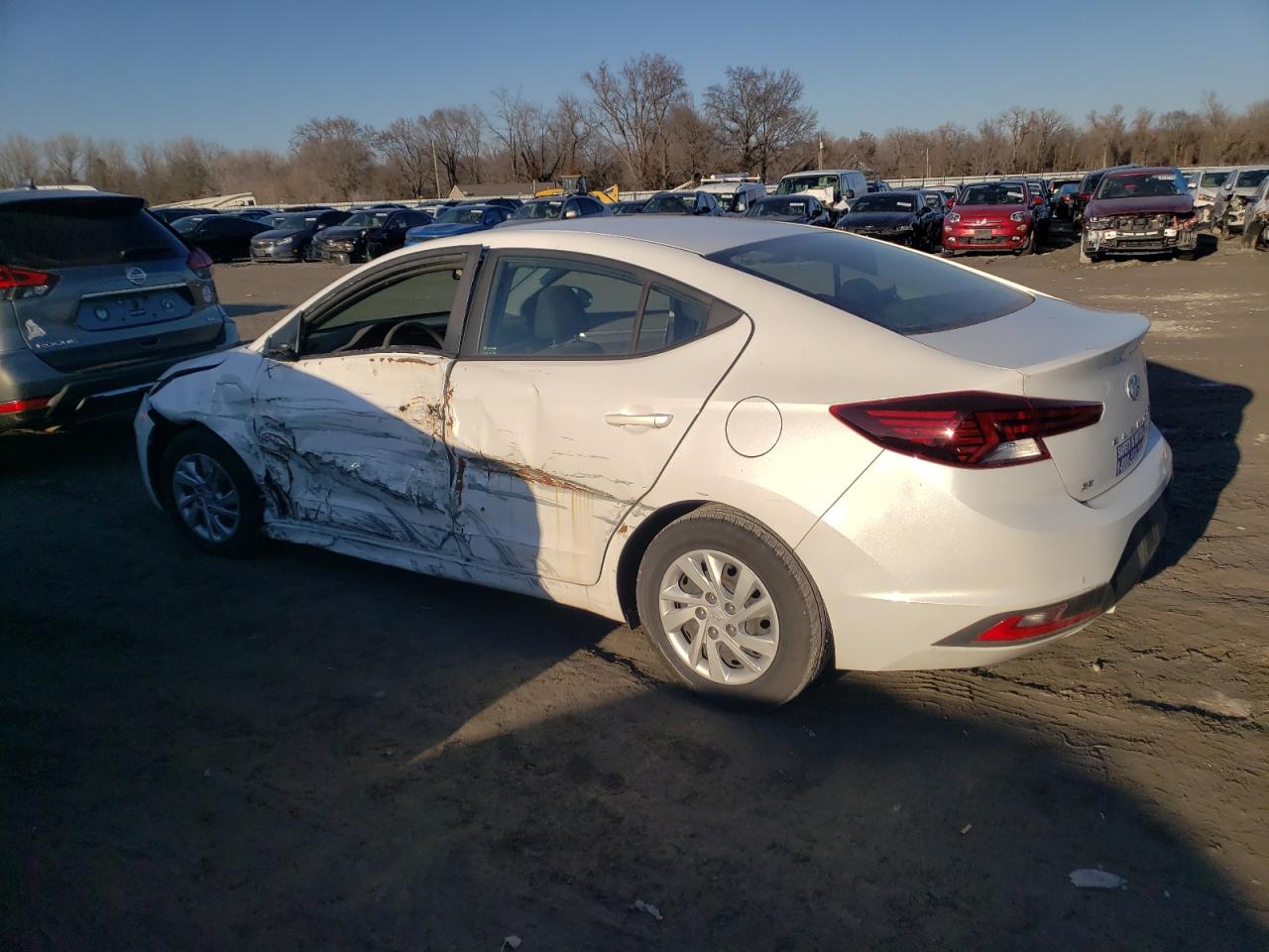 Photo 1 VIN: 5NPD74LF7LH498404 - HYUNDAI ELANTRA 