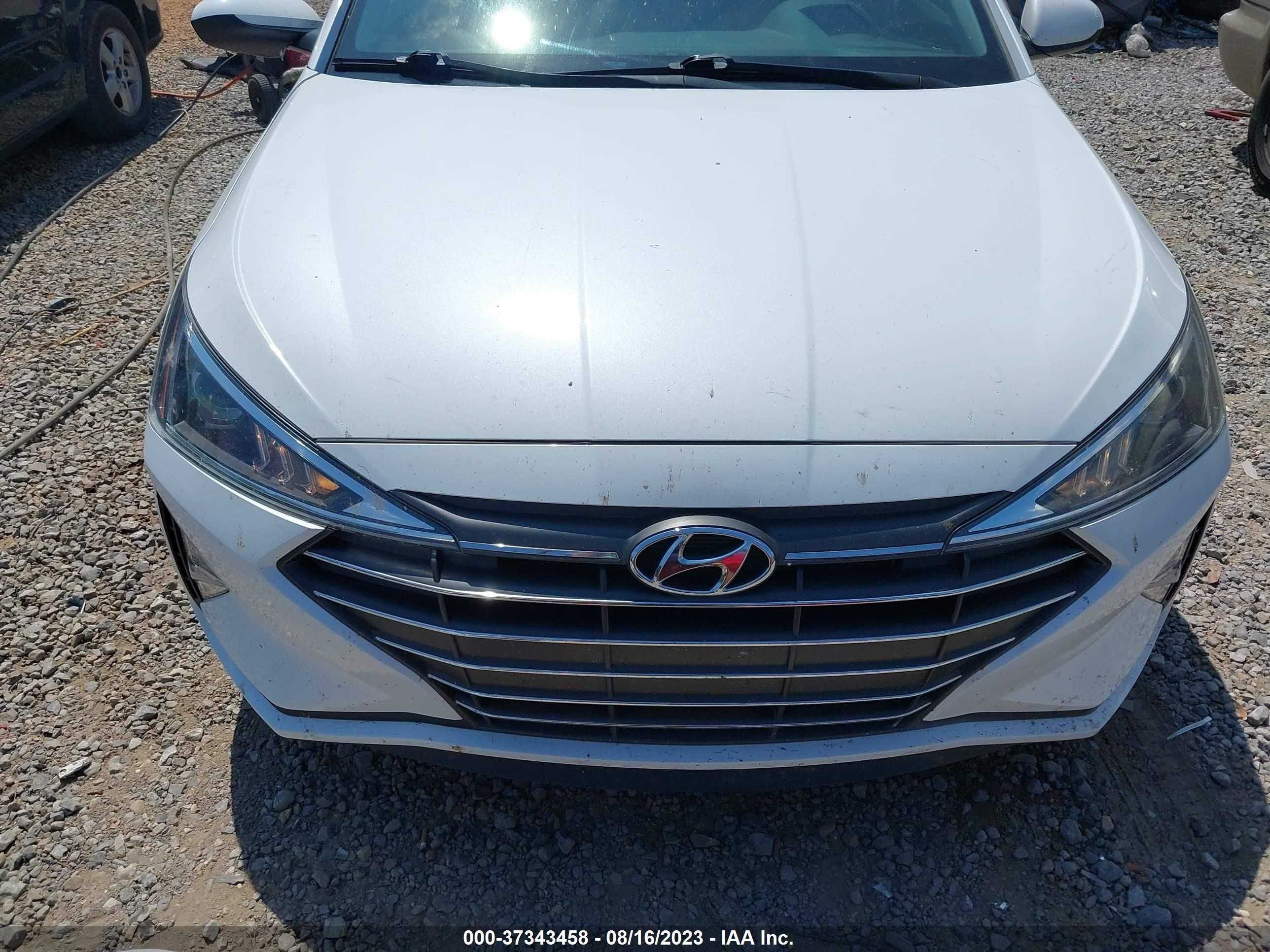 Photo 12 VIN: 5NPD74LF7LH543552 - HYUNDAI ELANTRA 