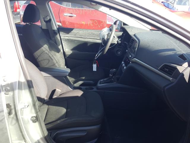 Photo 4 VIN: 5NPD74LF7LH547987 - HYUNDAI ELANTRA SE 