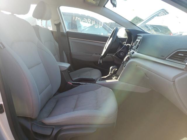 Photo 4 VIN: 5NPD74LF8HH049644 - HYUNDAI ELANTRA SE 