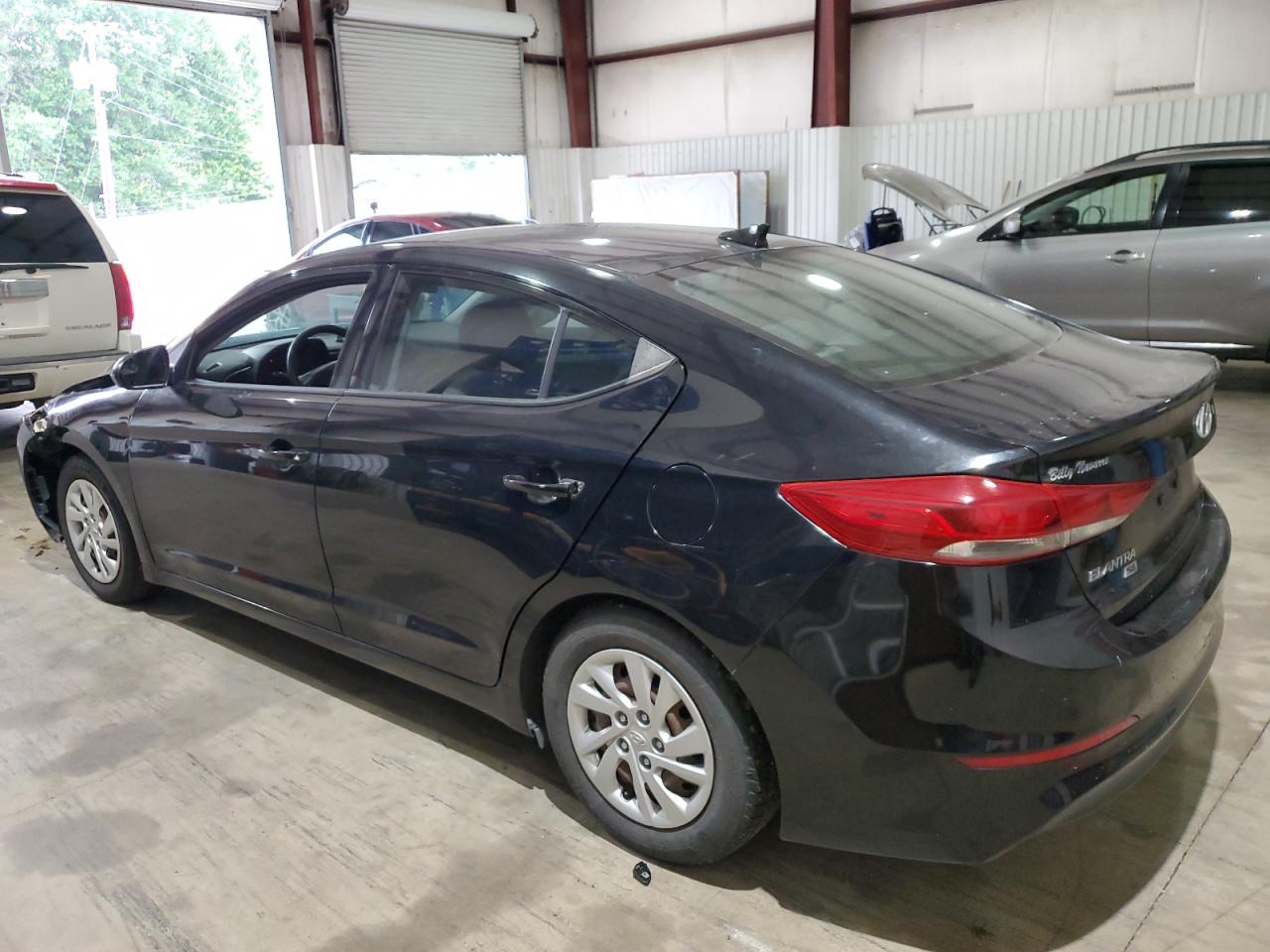 Photo 1 VIN: 5NPD74LF8HH148934 - HYUNDAI ELANTRA 