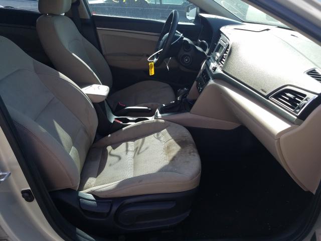 Photo 4 VIN: 5NPD74LF8HH163174 - HYUNDAI ELANTRA SE 