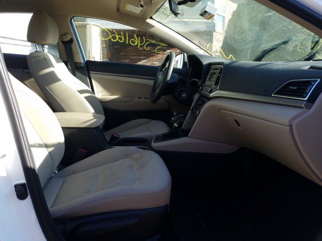 Photo 4 VIN: 5NPD74LF8HH186700 - HYUNDAI ELANTRA 