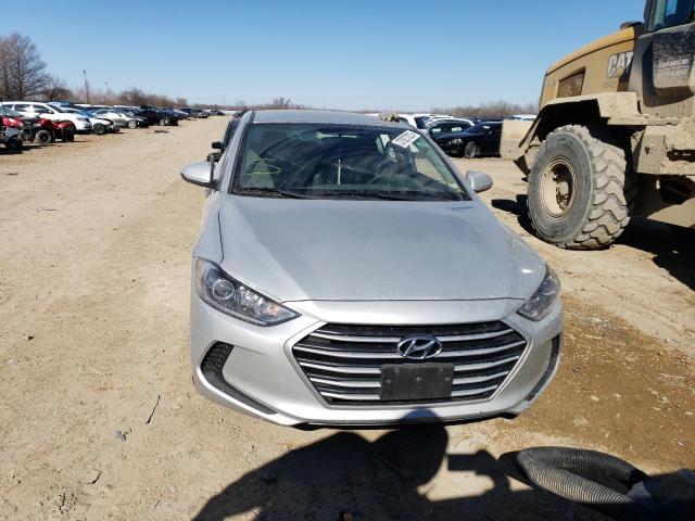 Photo 4 VIN: 5NPD74LF8HH195557 - HYUNDAI ELANTRA SE 