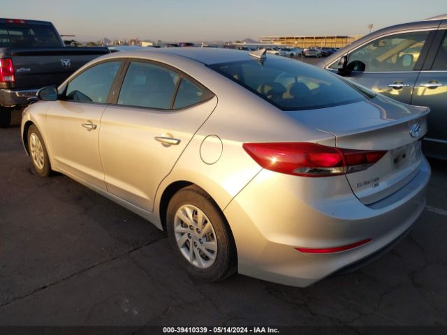 Photo 2 VIN: 5NPD74LF8HH196790 - HYUNDAI ELANTRA 