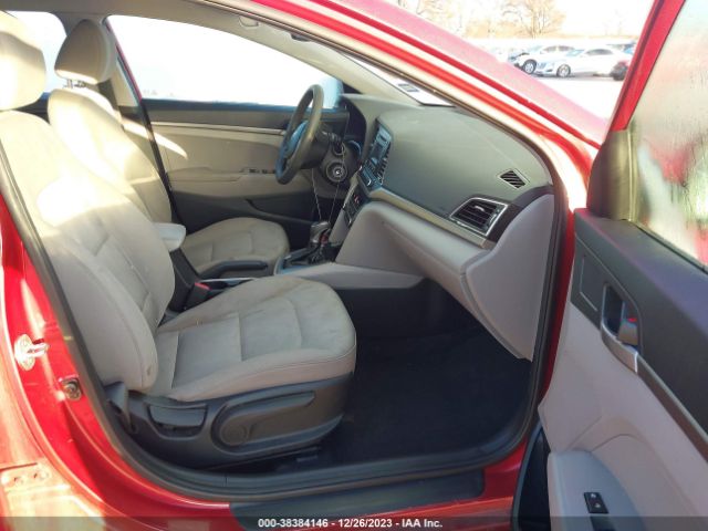 Photo 4 VIN: 5NPD74LF8HH210879 - HYUNDAI ELANTRA 