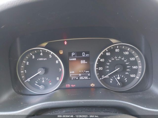 Photo 6 VIN: 5NPD74LF8HH210879 - HYUNDAI ELANTRA 