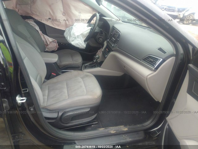 Photo 4 VIN: 5NPD74LF8JH213819 - HYUNDAI ELANTRA 