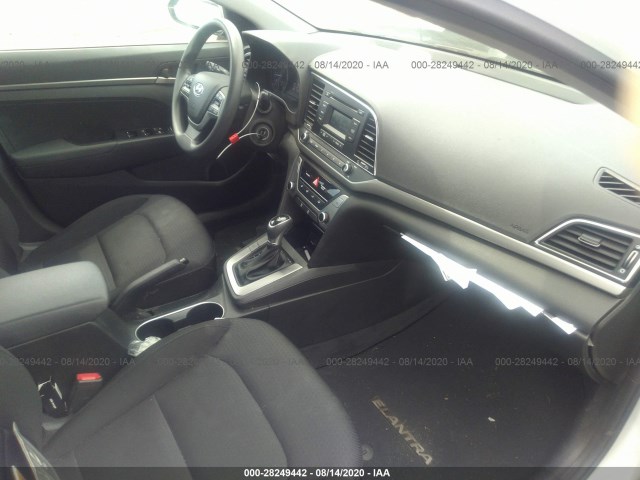 Photo 4 VIN: 5NPD74LF8JH228837 - HYUNDAI ELANTRA 