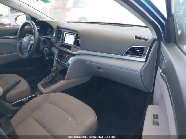 Photo 4 VIN: 5NPD74LF8JH232502 - HYUNDAI ELANTRA 