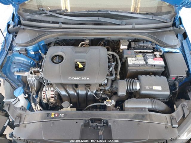 Photo 9 VIN: 5NPD74LF8JH232502 - HYUNDAI ELANTRA 