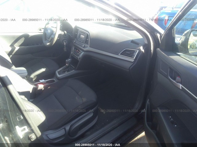 Photo 4 VIN: 5NPD74LF8JH242320 - HYUNDAI ELANTRA 