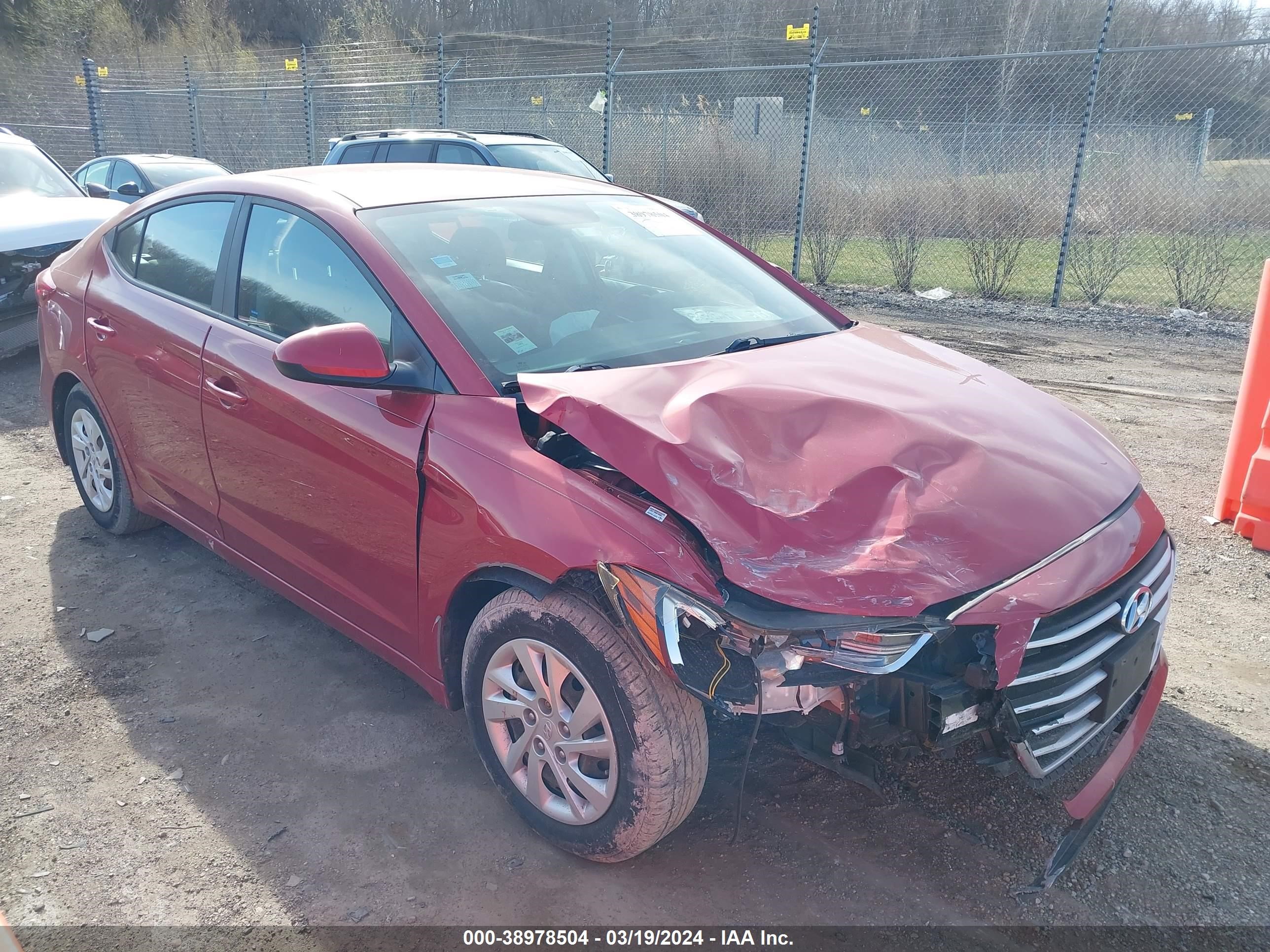 Photo 0 VIN: 5NPD74LF8JH318067 - HYUNDAI ELANTRA 