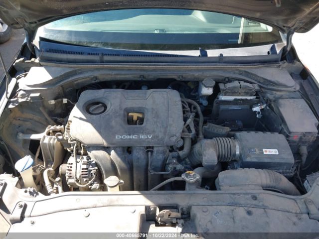 Photo 9 VIN: 5NPD74LF8JH350467 - HYUNDAI ELANTRA 