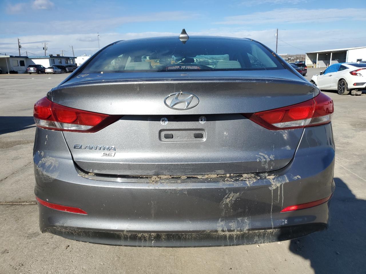 Photo 5 VIN: 5NPD74LF8JH371819 - HYUNDAI ELANTRA 