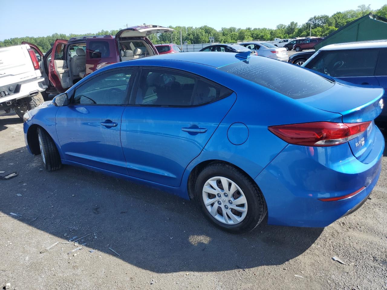 Photo 1 VIN: 5NPD74LF8JH382948 - HYUNDAI ELANTRA 