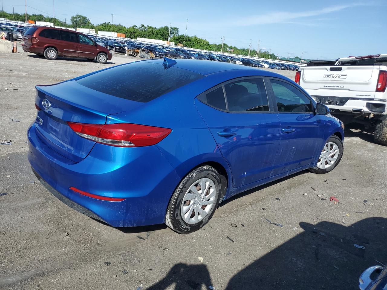 Photo 2 VIN: 5NPD74LF8JH382948 - HYUNDAI ELANTRA 