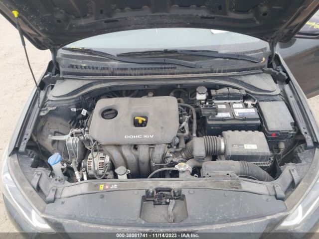 Photo 9 VIN: 5NPD74LF8JH386949 - HYUNDAI ELANTRA 