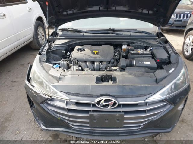 Photo 9 VIN: 5NPD74LF8KH410412 - HYUNDAI ELANTRA 