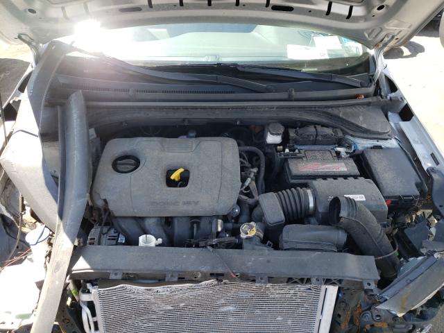 Photo 6 VIN: 5NPD74LF8KH410765 - HYUNDAI ELANTRA SE 