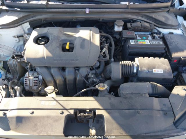 Photo 9 VIN: 5NPD74LF8KH419403 - HYUNDAI ELANTRA 