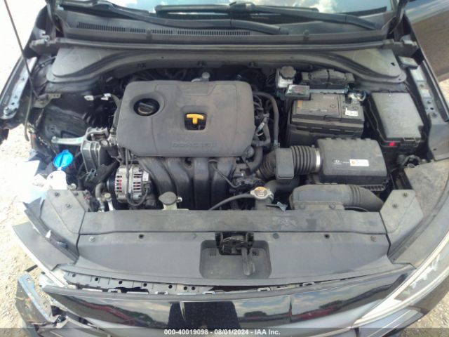 Photo 9 VIN: 5NPD74LF8KH422351 - HYUNDAI ELANTRA 