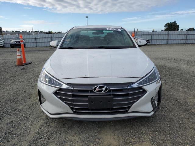 Photo 4 VIN: 5NPD74LF8KH424570 - HYUNDAI ELANTRA 