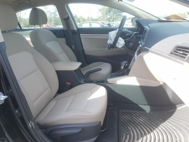 Photo 4 VIN: 5NPD74LF8KH437075 - HYUNDAI ELANTRA SE 