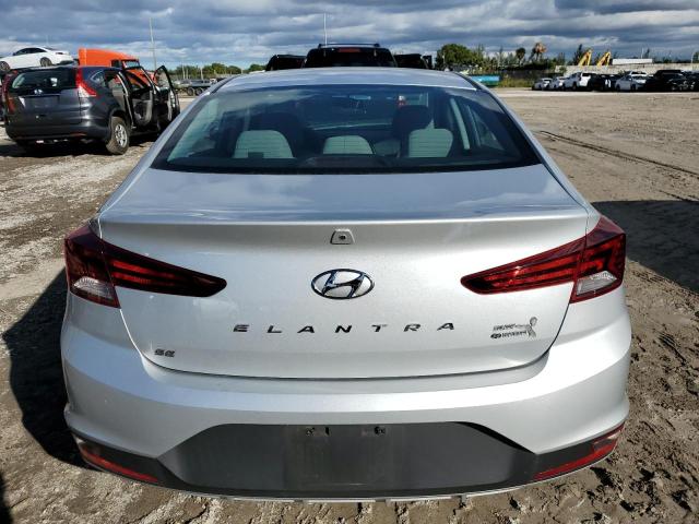 Photo 5 VIN: 5NPD74LF8KH440459 - HYUNDAI ELANTRA SE 