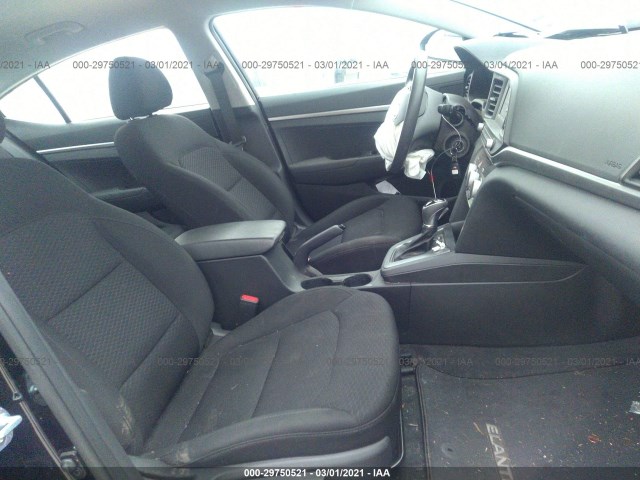 Photo 4 VIN: 5NPD74LF8KH452255 - HYUNDAI ELANTRA 