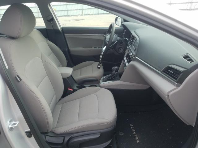 Photo 4 VIN: 5NPD74LF8KH464342 - HYUNDAI ELANTRA SE 