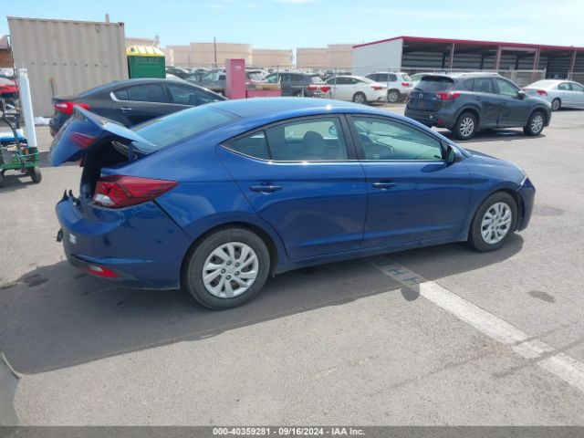 Photo 3 VIN: 5NPD74LF8KH468570 - HYUNDAI ELANTRA 