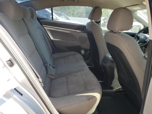 Photo 9 VIN: 5NPD74LF8KH470108 - HYUNDAI ELANTRA 