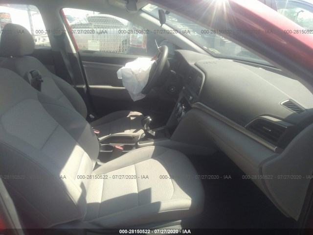 Photo 4 VIN: 5NPD74LF8KH486549 - HYUNDAI ELANTRA 