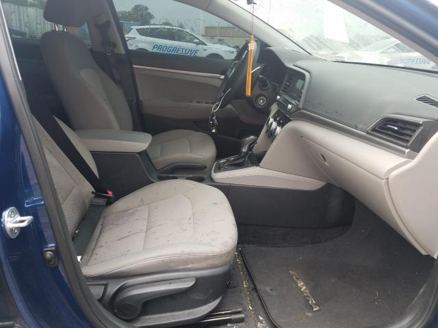 Photo 4 VIN: 5NPD74LF8KH491573 - HYUNDAI ELANTRA SE 