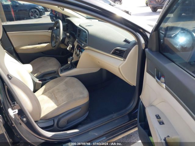 Photo 4 VIN: 5NPD74LF8KH491718 - HYUNDAI ELANTRA 