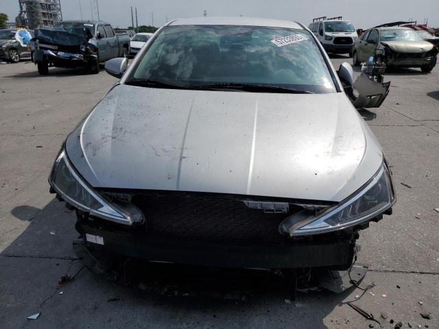 Photo 4 VIN: 5NPD74LF8KH497941 - HYUNDAI ELANTRA SE 