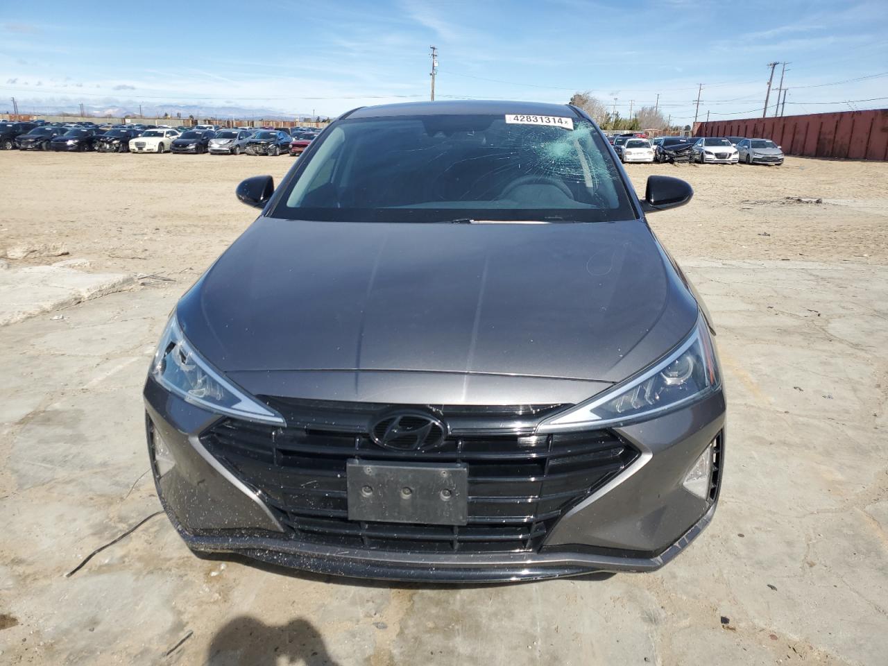 Photo 4 VIN: 5NPD74LF8LH525545 - HYUNDAI ELANTRA 