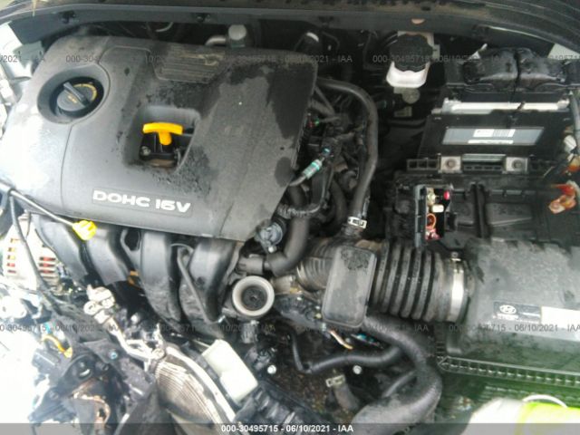 Photo 9 VIN: 5NPD74LF9HH056098 - HYUNDAI ELANTRA 