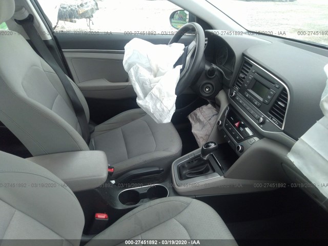 Photo 4 VIN: 5NPD74LF9HH074035 - HYUNDAI ELANTRA 