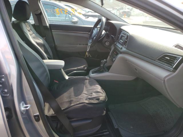 Photo 4 VIN: 5NPD74LF9HH079557 - HYUNDAI ELANTRA 