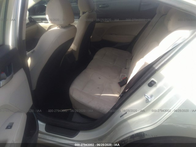 Photo 7 VIN: 5NPD74LF9HH084015 - HYUNDAI ELANTRA 