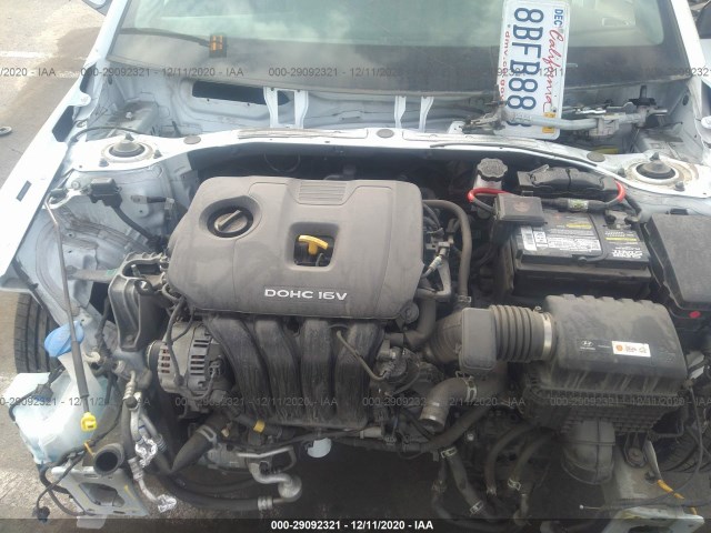 Photo 9 VIN: 5NPD74LF9HH090056 - HYUNDAI ELANTRA 