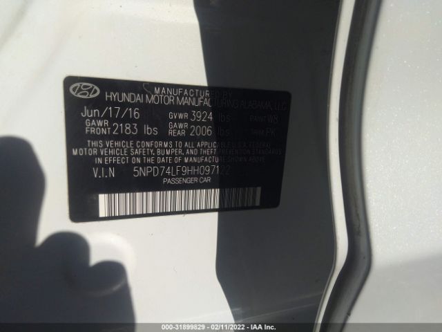 Photo 8 VIN: 5NPD74LF9HH097122 - HYUNDAI ELANTRA 