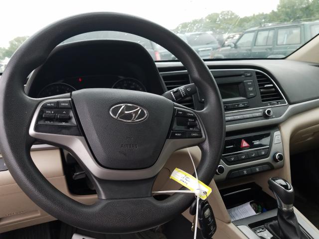 Photo 8 VIN: 5NPD74LF9HH100844 - HYUNDAI ELANTRA SE 