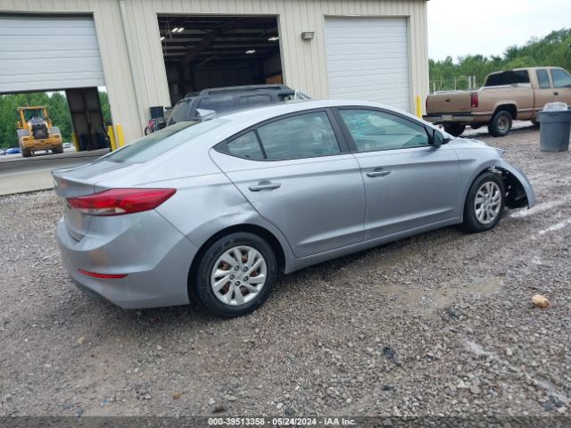 Photo 3 VIN: 5NPD74LF9HH126005 - HYUNDAI ELANTRA 