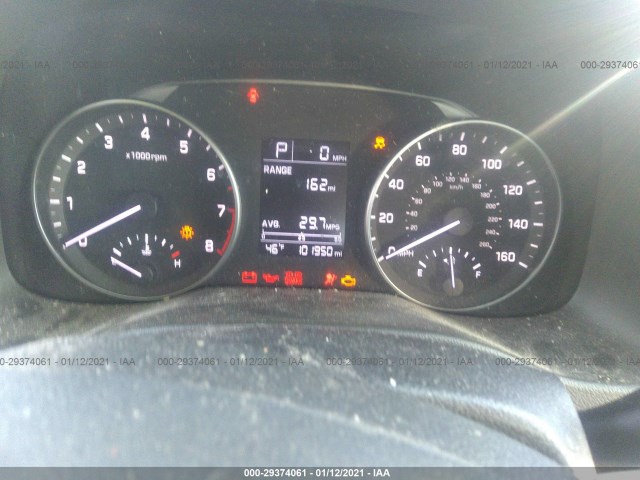 Photo 6 VIN: 5NPD74LF9HH127509 - HYUNDAI ELANTRA 