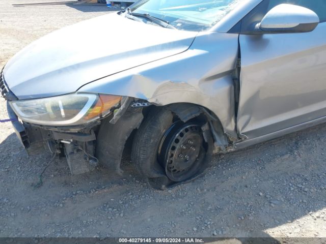 Photo 5 VIN: 5NPD74LF9HH153642 - HYUNDAI ELANTRA 